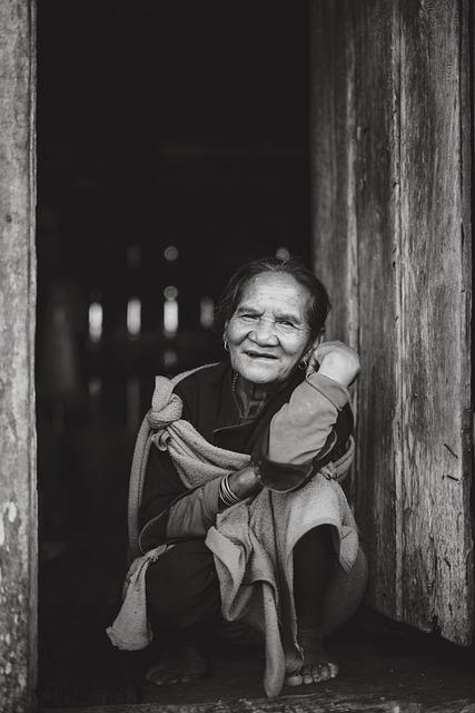 old woman, smile, portrait
